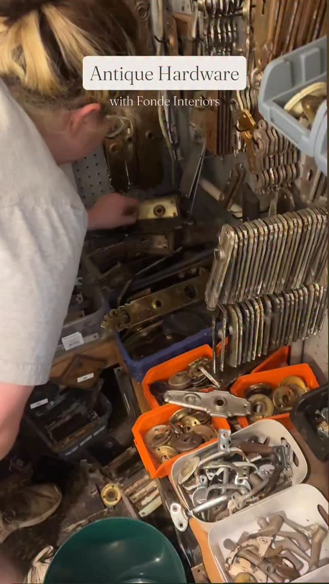 Field trip! 📣
Beautiful 🤝🏼 Functional
Today we went on the hunt for antique hardware to replace the original bathroom door hardware in our 100+ year old office. @orr_reed was a life saver and helped us put together a beautiful set. They even helped remove the existing lacquer and bring the set back to raw brass that can now patina over time.
Orr Reed is a new favorite and I look forward to many more restoration projects with them!