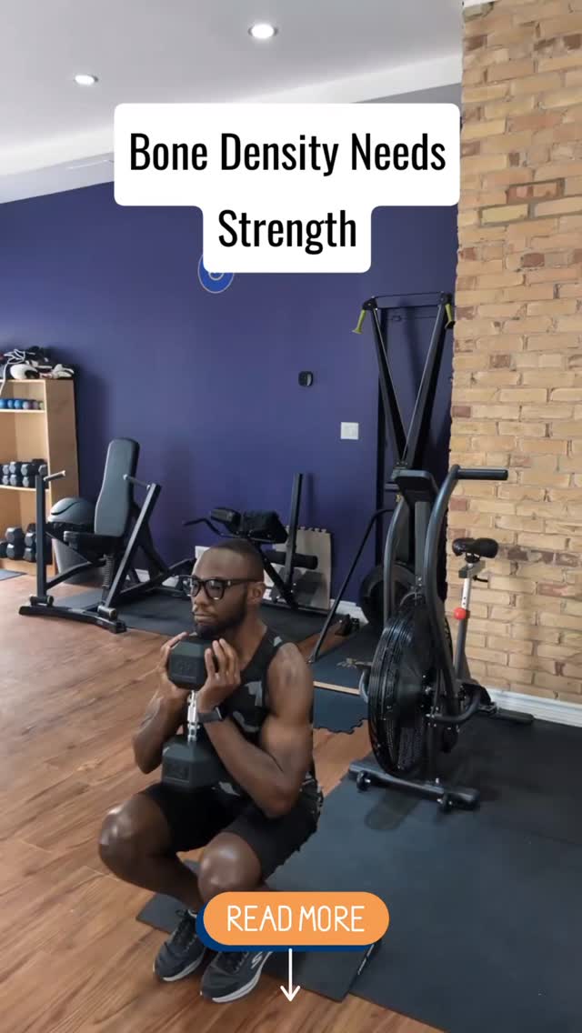 Bone density doesn’t improve by doing less.
If you’re 40+ and noticing stiffness, weakness, or feeling less capable than before,strength matters.
Exercises like squats help build lower body strength and place the right type of load through the body.
Your bones respond to challenge. Train them.
Train. Recover. Excel.
DM to get started.
.
.
.
.
.
.
#LdnOnt #StrengthTraining #HealthyAging #BoneHealth #PersonalTraining
