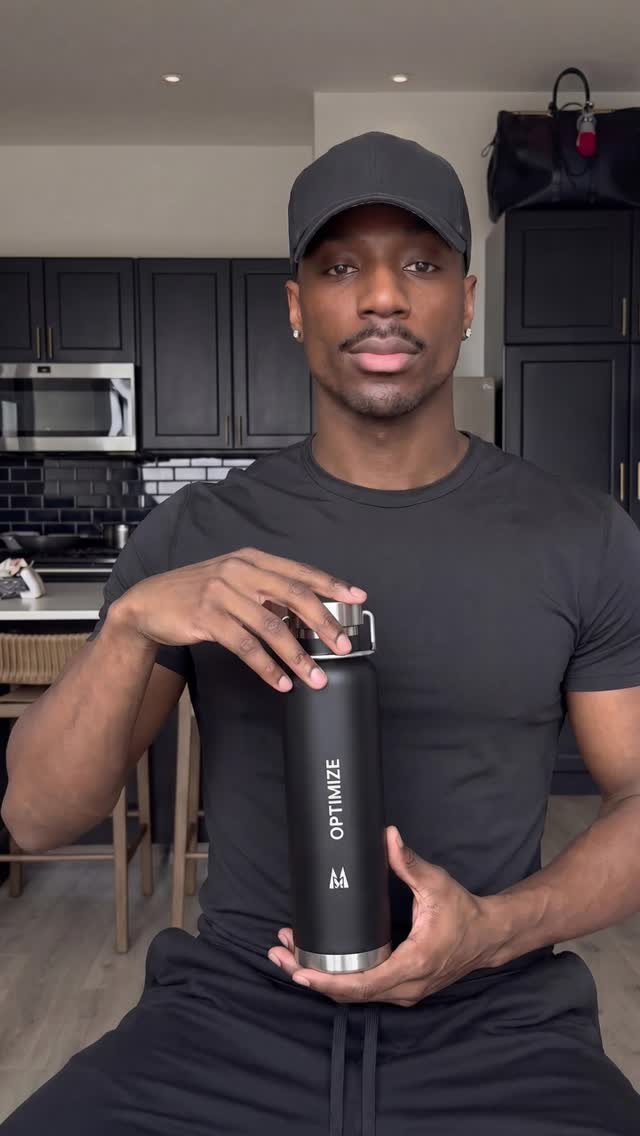 Stay cool or warm, wherever you roam! 🌟
Keep your drinks at the perfect temp & ditch condensation woes. Link in bio to sip in style! 🥤
✨ https://www.menditherapy.com/product-page/copper-vacuum-insulated-bottle
#OnTheGo #CopperVacuumBottle #StayRefreshed #EcoFriendly #OutdoorEssentials
