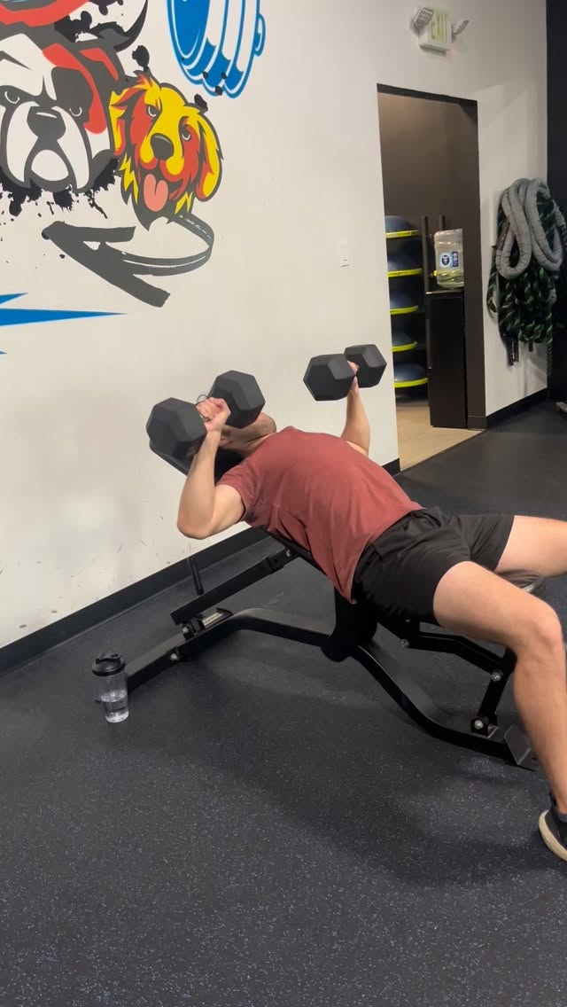 The basics are more than enough to get you started, but when you come here we teach you to transform those basics into something special. One little tweak in how you lift weights can change the entire paradigm!
Let us help you get in the best shape of your life with your first class FREE
#budatx #shred #fitnessmotivation #fitness #kyletx
