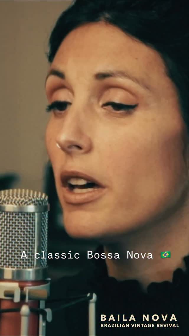 A timeless Brazilian classic! 🇧🇷 Premieres on YouTube 19:00 BCN ~ 10:00 LA #bossanova #brazilianmusic
