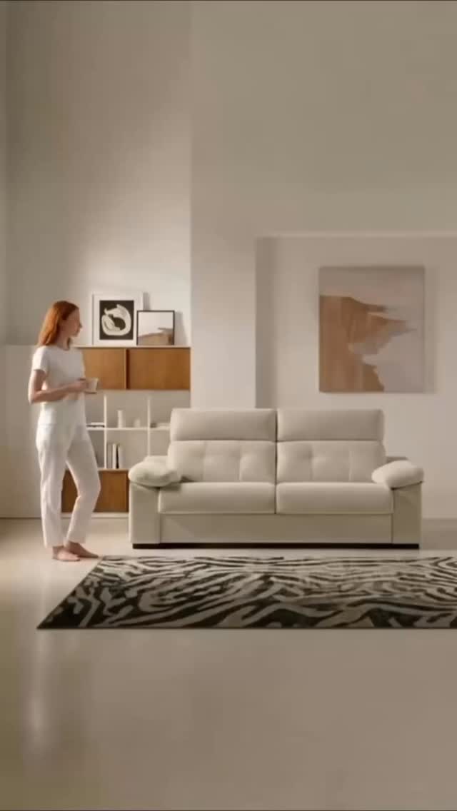 ✨ Un sofá pensado para disfrutarlo de día… y de noche ✨
Este sofá cama de apertura italiana combina diseño, confort y funcionalidad en una sola pieza 🛋️
Su sistema de apertura rápida permite convertirlo en cama en segundos, mientras que el brazo siesta aporta ese extra de comodidad perfecto para relajarte, leer o disfrutar de tus momentos de descanso.
Ideal para quienes buscan un sofá elegante para el día y una auténtica cama para la noche, sin renunciar al confort ni al estilo ✨
#SofaCama #DecoracionDeInteriores #HogarConEstilo #Interiorismo #MueblesDeDiseño