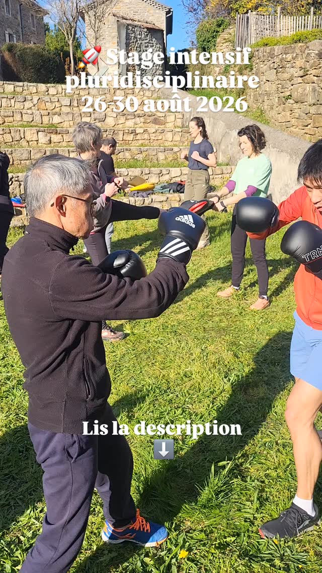 🫵Tu es pratiquant.es ou professeur.es de yoga, d'arts martiaux, callisthénie, crossfit et tu souhaites faire décoller ta pratique physique?
.
➡️Rejoins nous pour un stage pluridisciplinaire au Moulin d'Ozon en Ardèche du 26 au 30 août 2026.
.
🌶Programme pimenté avec 25 heures de pratique :
.
🧘♂️ - Yoga
🐒 - Mobilité
🤸♂️ - Handstand
🥋 - Arts martiaux
💪 - Callisthénie
.
🕊À partir de 737€ en tarif early bird
.
Toutes les infos dans ma bio
.
➡️Infos et inscription:
.
Marc@martial-yoga.com
07 55 67 50 45