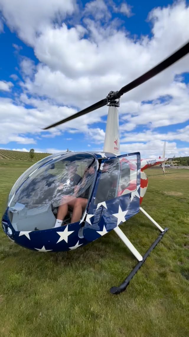 🍷🚁 We’ll be at @stechapellewinery Memorial Day weekend and July 3rd!
$75 per person
No reservations required
Weight limits apply
Come enjoy the views, the wine, and a pretty unforgettable ride. Stoked to see you there!