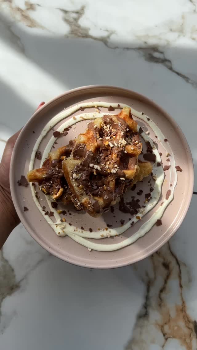 This is your sign to forget calories today 🧇🤎
Send this to the first person who comes up when you tap share 👀