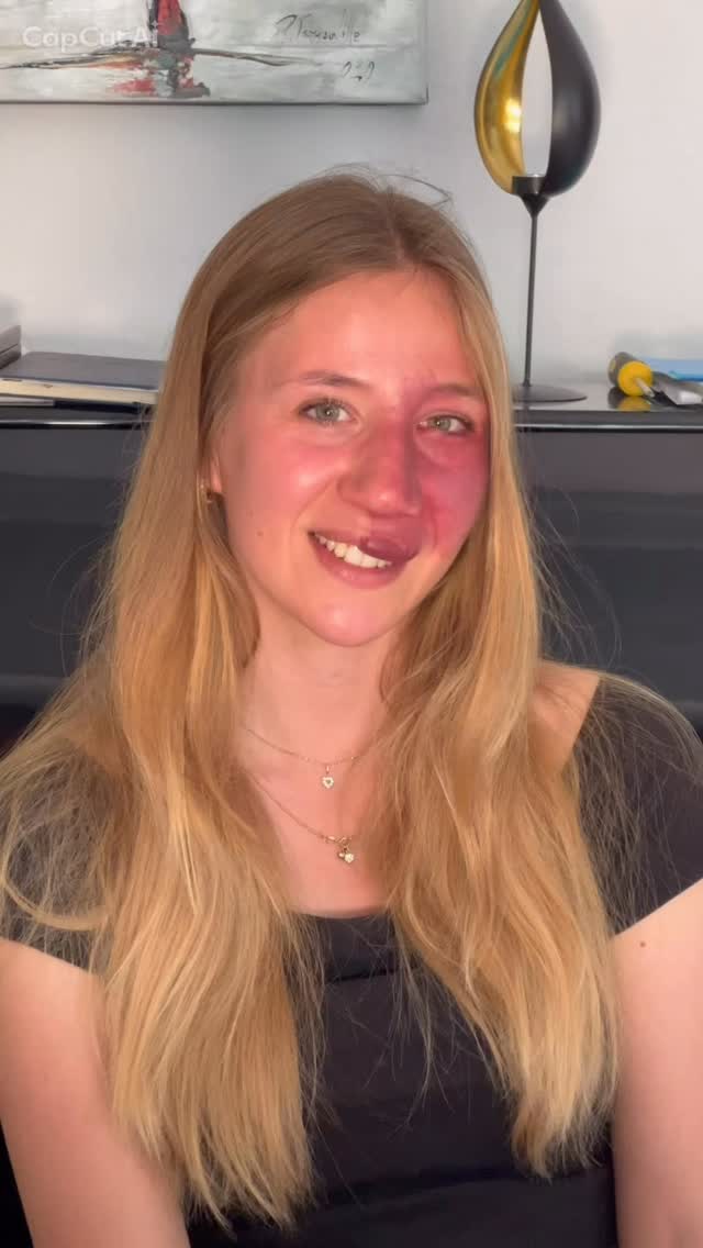 Make-up ist für mich nicht einfach nur Schminke ✨
Es geht darum, Ausstrahlung hervorzuheben, Sicherheit zu schenken und einen Look zu kreieren, in dem man sich wunderschön und wohl fühlt 🤍
Soft Glam mit strahlender Haut, weichen Übergängen und einem Ergebnis, das trotzdem natürlich wirkt ✨
#softglammakeup
#makeuptransformation
#bridalmakeupartist
#glowupmakeup
#naturalmakeuplook