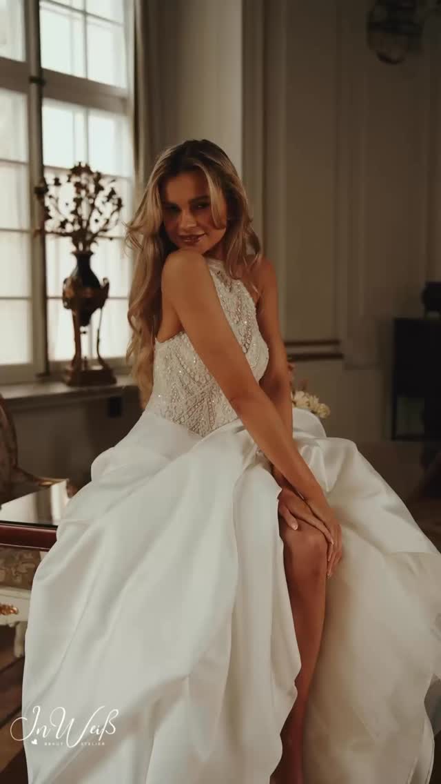 InWeiß Brautkleid-Kollektion 2027 ab September in unserem Atelier!
Sichere dir jetzt einen der sehr beliebten Anprobetermine im InWeiß Brautatelier.
Dich erwarten nicht nur traumhafte Roben in neuer Location, sondern:
🤍 exzellenter Vorab-Termin Service
🤍 kostenlose Parkplätze