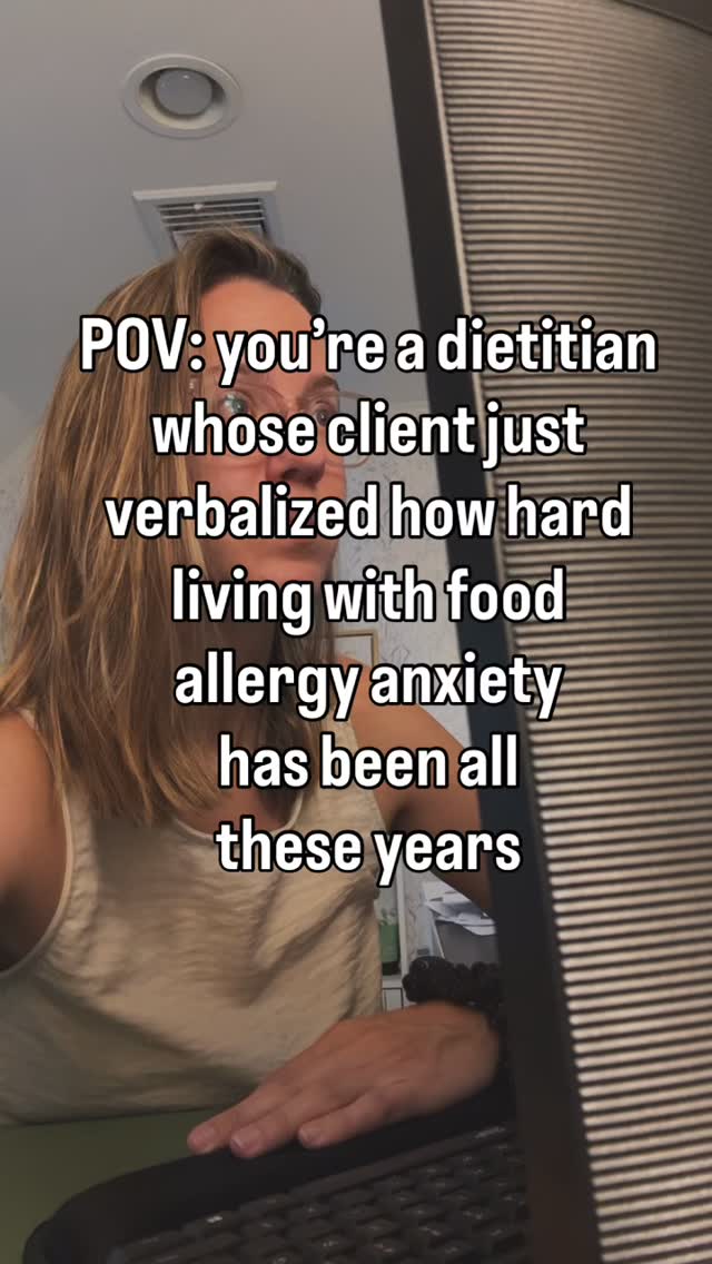 Living with food allergies often means your brain learns one job very well: scan, predict, prevent.
Over time, that level of vigilance starts to feel like “just how I am.”
But hypervigilance isn’t a personality trait, it’s a response to responsibility, uncertainty, and trying to keep someone safe in a world that doesn’t always make that easy.
And when it’s been your baseline for years, it can be hard to even recognize it as stress and anxiety.
If this feels familiar, nothing is wrong with you.
It just might be time to stop calling survival mode “normal” and start giving it the support it actually needs. 🤍
#Foodallergies #foodallergyanxiety #anxiety #hypervigilence #survivalmode