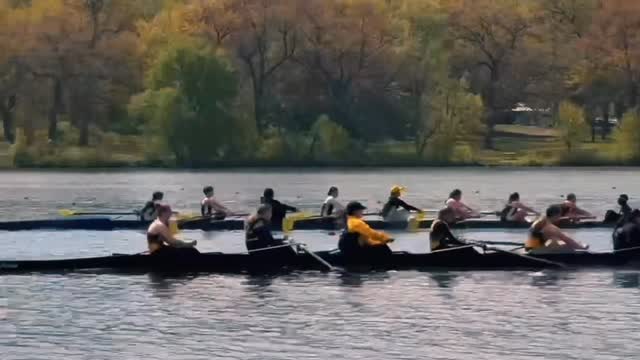 Trenton crew is hyped for WyHi this Saturday.. let’s go! 👏💪
#trentoncrew #rowing