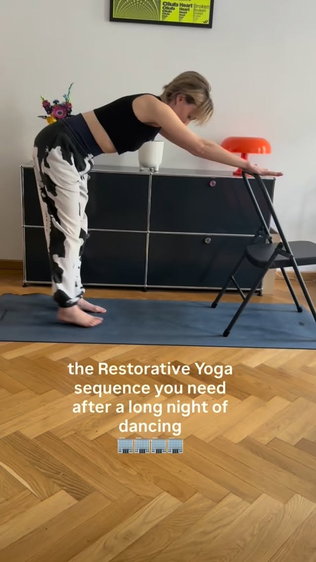 Next time you go to Berghain and your legs and back are sore afterwards try this!
The last one is my fav 🐌🐌🐌
#restorativeyoga#restorativeyogapose