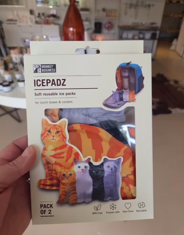 Great for lunchboxes, outings, and boo-boos! A must if you are a cat lover!😻
#cats #booboo #lunchbox #chill