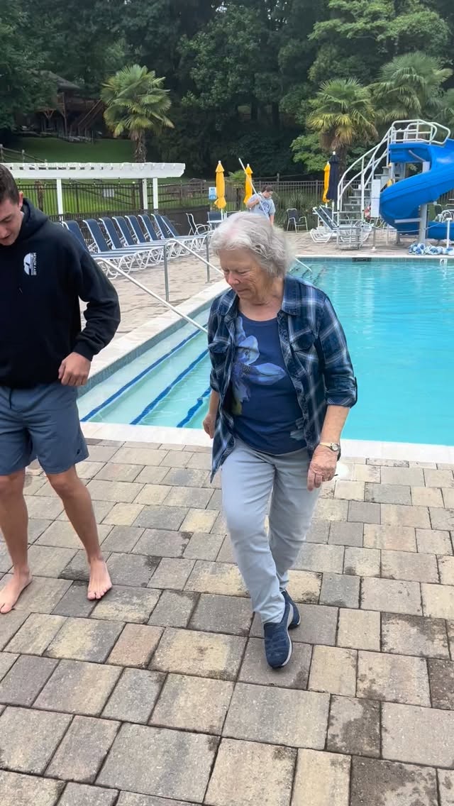 a little rain and cooler weather can’t stop the ICONIC thorne family from dancing down at @starclairerecreationclub!
