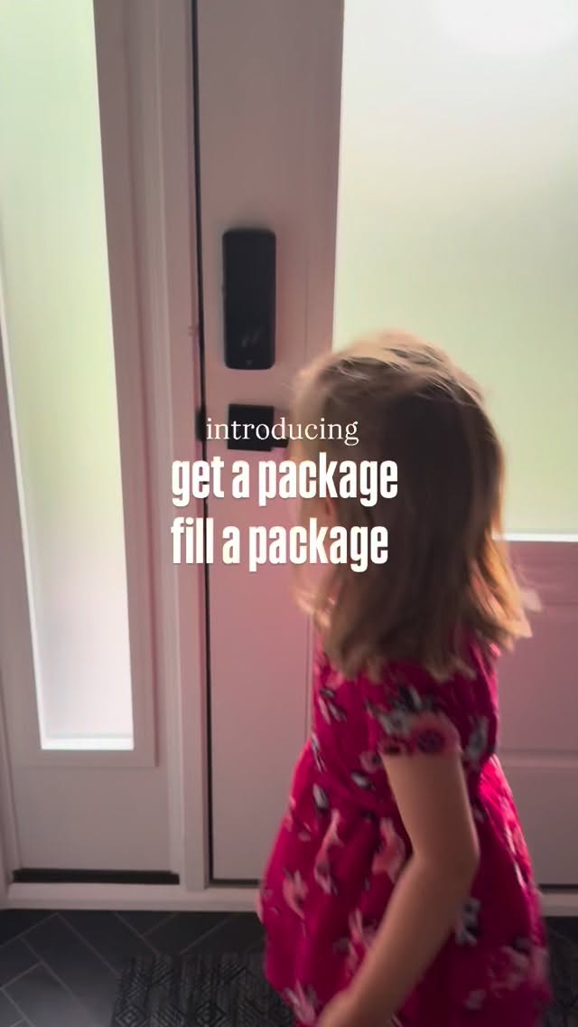 it can be hard to get a handle on what is coming & staying in our homes
life is busy
packages come
we open them
add it to the pile(s)
& move on
very rarely, do things leave
& that’s when the overwhelm creeps in
enter: get a package, fill a package
a super tangible way of practicing the one in/one out rule
because we all know it’s a good rule, but actioning it is inconsistent at best
so tell me, is this something you’d try in your home?
___________
Canadian mom life, mom life canada, relatable mom content, mom humour, funny mom moments, motherhood unfiltered, real mom life, mom struggles, busy mom life, mom of girls, parenting humour, chaotic mom life, honest motherhood, mom routines, mom hacks, working mom life, stay at home mom life, mom content creator, family life canada, mom reels, mom jokes, motherhood journey, parenting in canada, organized family, organized home, mom lifestyle, millennial mom life, mom community canada, decluttering, simplify your home, decluttering tips, Simplify your home, Professional organizer, Family homes
#professionalorganizer #homeorganization #organizedliving #simplifyyourhome #declutteredlife
