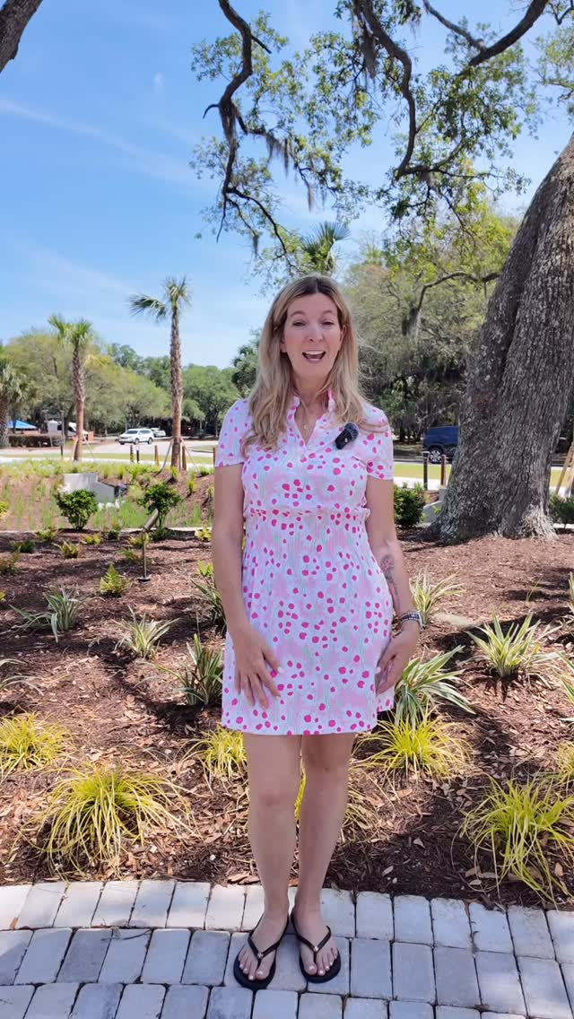 New things are finally coming to Coligny Plaza… and this one’s a game changer. 🌴✨
The new pocket park is officially open — bringing shaded spots to relax, space to gather, and even more charm to the heart of Hilton Head.
It’s additions like this that make Coligny more than just a beach destination… it’s a lifestyle.
Want to stay in the loop on what’s next around Hilton Head? Follow along!
#colignyplaza #lowcountryliving #hiltonheadrealestate #colignybeach #hiltonheadisland