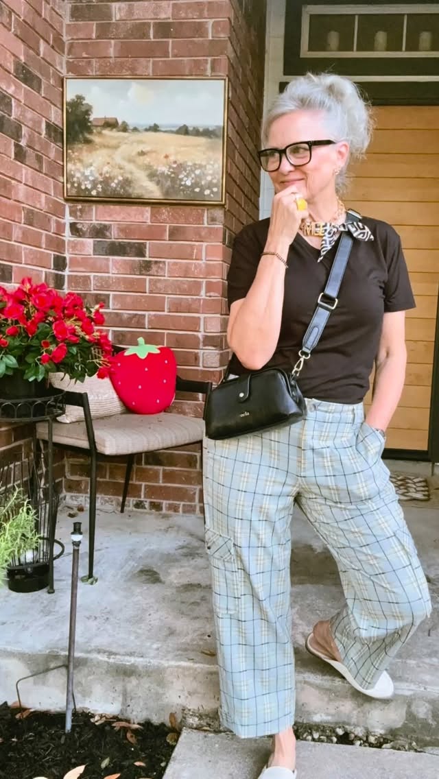It’s Friday, and my derby day friends and I are headed to the silos in Waco because they’re having a sidewalk sale! How about that? 🤗My friends have been awesome to keep me busy. Just a fun shopping outfit I’m wearing, but I mostly want to share with you these little charcuterie egg cartons, and liners and twine, that I was inspired to try. 🫒I’ll link all the things in my stories. But they’re the perfect little snack box for picnics with the kiddos, road trips with the girls, even just for yourself if you want to pack yourself a little lunch and go eat in the car. 🚗 I do that often! Happy Friday to all. #thymemag #charcuteriebox #thisisfun