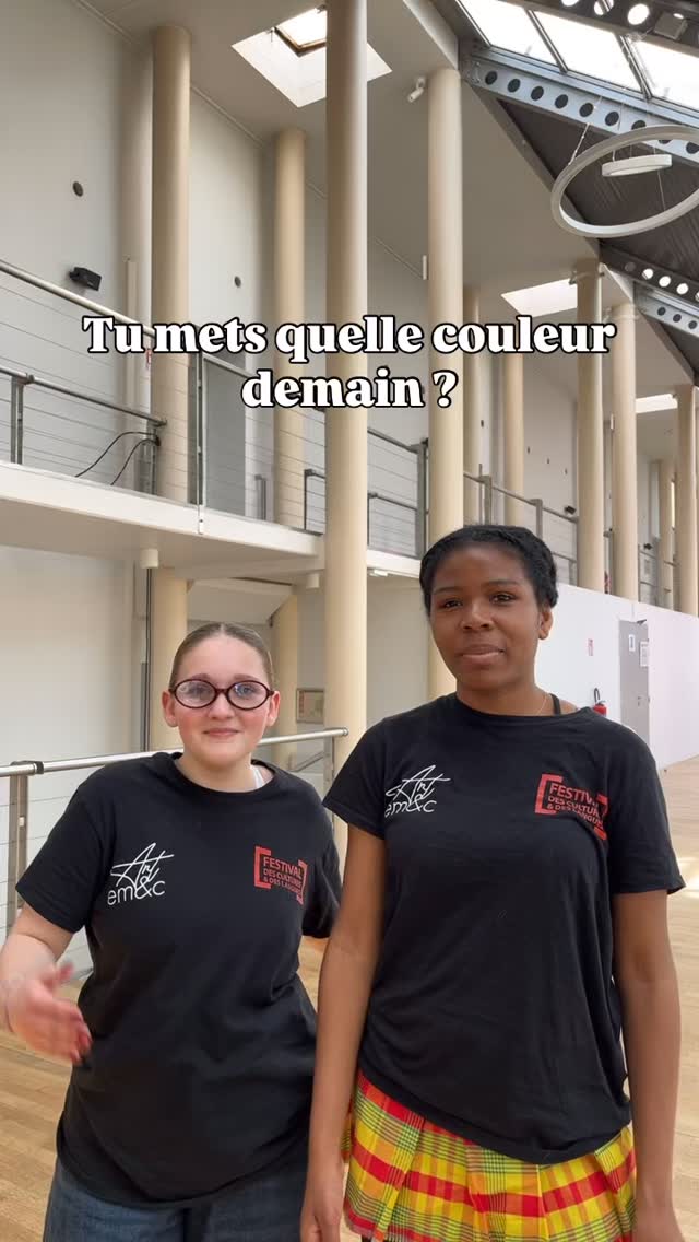 ✨ On n’est peut-être pas match… mais au moins on brille 😌💫
Et au Festival des cultures et des langues, c’est exactement ce qu’on aime : voir chacun briller à sa manière 🤍🌍
Sur scène, en coulisses, dans les danses, les chants, les tenues, les rires et tous ces moments qu’on partage ensemble ✨
Parce qu’au final, le plus beau dans ce festival, ce n’est pas la perfection… c’est l’énergie, la diversité et les souvenirs qu’on crée tous ensemble 🫶
Encore quelques images d’un moment qu’on n’est pas prêts d’oublier 👀🎭
#chant #jeunestalents #danse #culturesetlangues