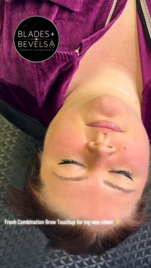 Bringing old brows back to life 🖤
Combination brows on previous work for a more defined, healed look.
#pmu #browgoals #browgoals #va