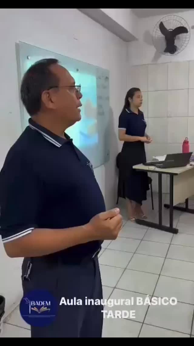 Sala cheia, mentes abertas e o frio na barriga de quem está começando algo novo. 🧠✨
Nosso primeiro dia de aula da turma nova do Básico aqui na sede.
Aprender é construir uma base para o extraordinário. Sejam bem-vindos ao IBADEM!
#Propósito #NovaJornada #CursoPresencial #NivelBasico