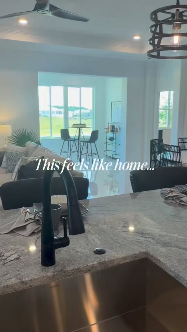 Some homes just instantly feel right. 🔑✨
This one happens to be the Wisteria model in OTOW 🤍🌴
Message Lacey today to come tour it for yourself!
#OTOW #OnTopOfTheWorld #FloridaRetirement #55PlusLiving #FeelsLikeHome