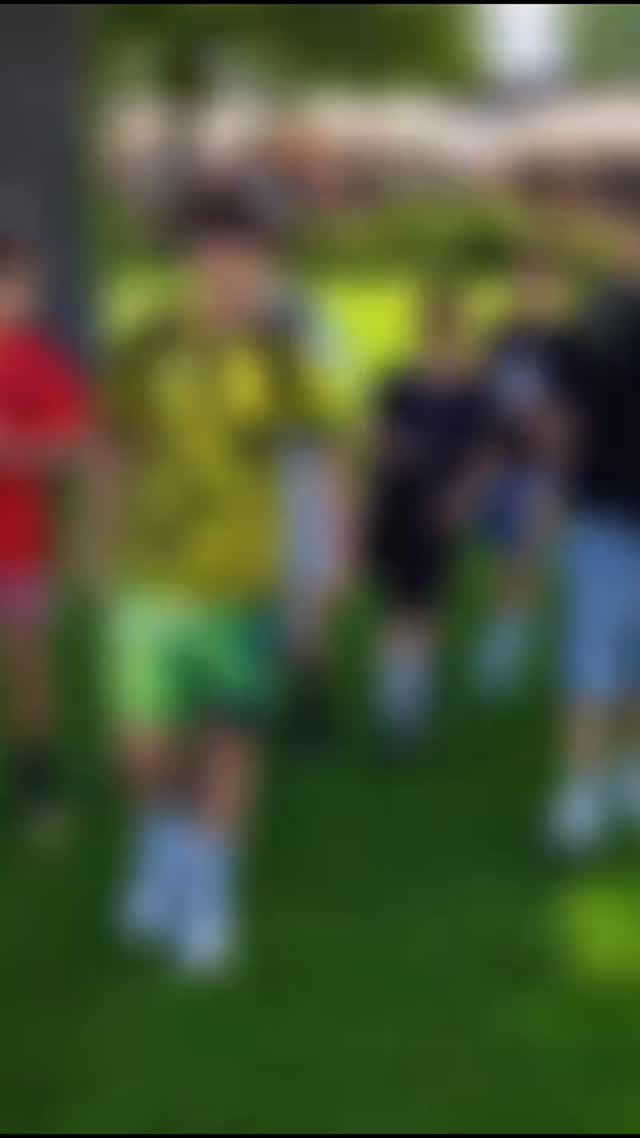 🌴☀️ BADETAG ☀️🌴
Gestern wurde das Training gegen einen perfekten Badetag getauscht 😎🔥
Bei den heißen Temperaturen genau das Richtige für unsere U13A – Sonne, Wasser, gute Stimmung und jede Menge Spaß mit dem Team 🏊♂️🥳
#sctisis #badespaß🐳💦☀️ #u13A