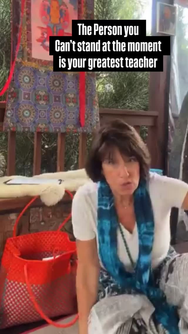 Working with Sedna, who recently ingress into Gemini and who represents betrayal issues, and Chiron, the wounded healer, at the last degrees of Aries. This is intensive, and perhaps unexpected Healing of the victim mentality. Learn why the person who triggers you the most is your greatest teacher. The Shabd referenced is Guru Dev Mata.#DivineTeacher #KundaliniYoga #Guru #VictimMentality #Shabad.