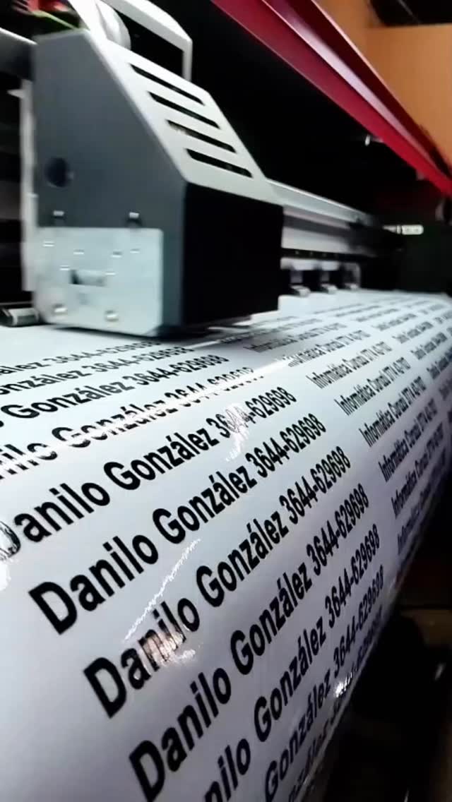 En CG Planograf hacemos calcomanías que destacan tu marca donde sea 🔥
Impresión digital de alta calidad para stickers y calcos resistentes, con colores vibrantes y terminaciones profesionales. Ideales para negocios, productos, vehículos, packaging y mucho más.
✔️ Personalizadas
✔️ Diferentes tamaños y cortes
✔️ Excelente calidad de impresión
✔️ Resistentes y duraderas
Convertí una simple calcomanía en una herramienta para hacer visible tu marca 🚀
Consultanos por tu diseño.
#Calcomanías #Stickers #ImpresiónDigital #cgplanograf