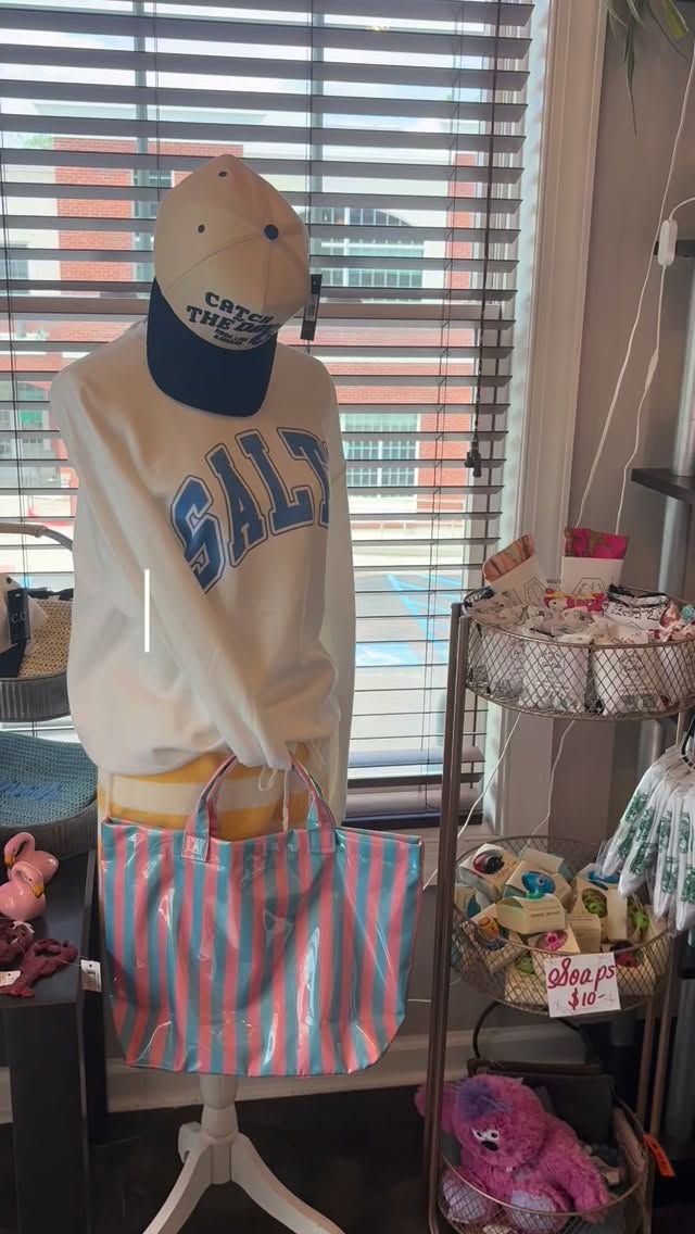 ☀️ New summer haul + all the accessories to match 💛✨ #Salonvibe #buckscountysalon #accessconsciousness #summervibes☀️