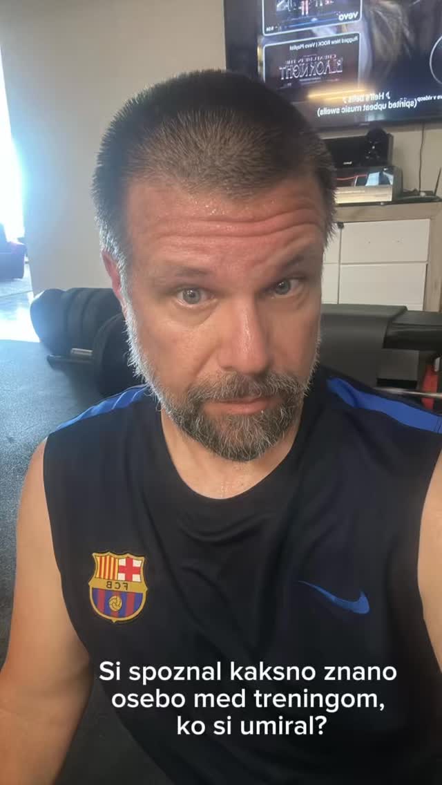 Ali trening, med katerim skoraj ne umreš, sploh šteje kot trening?!
P.s. odgovor je isti kot “če ni morilskega musklfibra po treningu, pol sem slabo treniral …”
Skratka, … NE DRŽI! 😁
#trenergasper #gym99 #treniramzase #treniramzasevip