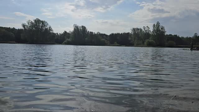 ๐ฃ Action from both the bank and the boat this morning on the Trout Lake!
Fish already being caught early doors, with anglers finding success on damsels and buzzers this week ๐
Whether you prefer fishing from the bank or heading out on the boat, thereโs plenty of sport to be had at the moment ๐
#flyfishing #rainbowtrout #bluetrout #browntrout #stillwater