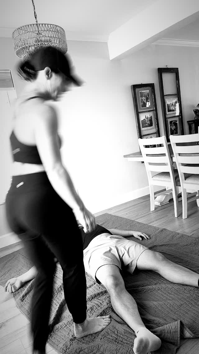 Reacquainting myself with Thai massage techniques and remembering why this work is so powerful. ✨
Thai massage blends movement, stretching, mobility, and bodywork to help improve flexibility, release tension, increase circulation, and restore balance throughout the body. It’s a beautiful reminder that recovery doesn’t always have to be aggressive to be effective.
Always learning. Always refining. Always expanding the tools I can offer my clients.
#ThaiMassage #Bodywork #SportsMassage #Mobility #Recovery @gr8jolo
