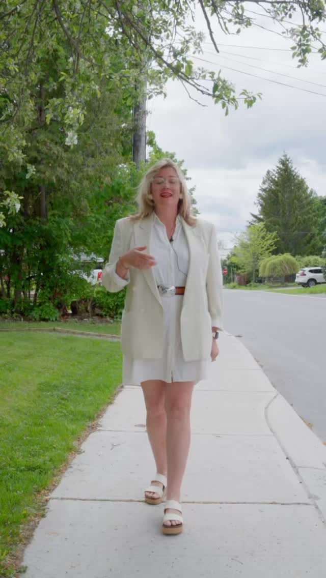 Some homes just feel easy.
Welcome to Munro Street in Carleton Place — a peaceful 3-bedroom, 3-bath townhouse with bright living spaces, a private fenced backyard, and a layout designed for comfortable everyday living.
If you’ve been looking for a home that feels settled from the moment you walk in, this might be the one.
📍Carleton Place
🛏️ 3 Bedrooms
🛁 3 Bathrooms
DM me for details or a private showing.