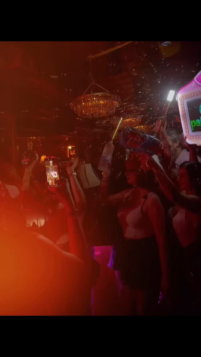 🚨 GIVEAWAY ALERT 🚨
We’re celebrating 10 years of Copper29 the right way… and one lucky winner is partying with us VIP style 🥂✨
WIN a table + $500 consumption for our anniversary celebration 🎉
How to enter:
1. Follow @copper29bar
2. Like this post, share it to your story & tag us
3. Tag 2 friends in the comments 👀
The more comments, the more entries 🔥
Tag your party crew because this is NOT the night you want to miss.
Winner announced soon… good luck ✨ #copper29bar #miraclemile #giveaway #miamibars #anniversary