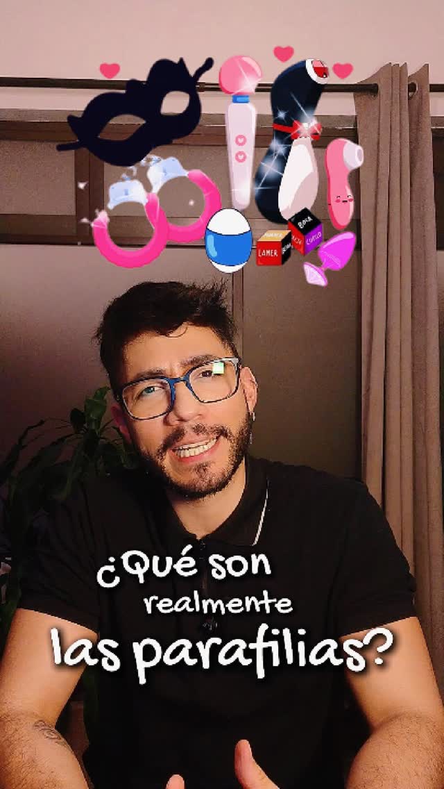 🧠 ¿Qué son realmente las parafilias?
Cuando muchas personas escuchan esta palabra, piensan en algo extraño, perverso o incluso prohibido.
Pero la realidad es mucho más compleja.
💡 Desde la sexología, las parafilias son intereses, fantasías o formas de excitación que se salen de lo considerado "normativo".
⚠️ Y algo importante:
Tener una fantasía o interés diferente no significa automáticamente que esté mal o que sea una perversión.
🌈 La diversidad s3xu4l es mucho más amplia de lo que nos enseñaron.
Durante años, todo lo que se alejaba de lo tradicional fue visto con vergüenza, culpa o miedo.
Hoy sabemos que la conversación es más profunda.
✨ La pregunta no es si algo es "raro".
La pregunta es:
✔ ¿Hay consentimiento?
✔ ¿Hay seguridad?
✔ ¿Hay bienestar para las personas involucradas?
Porque hablar de s3xu4lid4d también implica cuestionar ideas que hemos dado por ciertas durante mucho tiempo.
💭 A veces lo que nos incomoda dice más de nuestras creencias que de la práctica en sí.
En SEXUS promovemos conversaciones informadas, responsables y libres de prejuicios.
💬 ¿Crees que aún existen muchos mitos sobre la diversidad s3xu4l?
Te leo en comentarios 👇
📲 Síguenos para más contenido sobre s3xu4lid4d, vínculos y bienestar emocional.
#Sexología #EducaciónS3xu4l #DiversidadS3xu4l #SexusSinTabúes #S3xu4lid4dConsciente #PsicologíaS3xu4l #BienestarS3xu4l #VínculosConscientes #ChuyPeces #SaludS3xu4l #MitosS3xu4les #AprenderSinTabúes