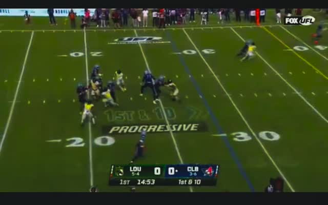 Here’s a six minute video highlighting the game today from the kings and the aviators.
The @uflkings have now won 6 of their last 7 games after defeating the @uflaviators today by a score of 42-27.
After starting the season 0-3 the King’s have been on an absolute tear putting all kinds of defensive & offensive power plays on display.
The kings entered into today’s game having already secured a spot in the playoffs, so winning this game would be the perfect added bonus to a great regular season.
From starting the game off with an interception returned for a touchdown, to shoving matched, punches being thrown, and let’s not forget the camera man getting knocked over.
QB1 @chandler4 didn’t play much as the team quickly decided to save him for the playoffs, and that’s when back up quarterback @kosi_perry came in and did his thing.
Running backs @iam_wheeler & @jrock__20 ran all over the aviators in today’s double digit victory.
The @uflkings will face off against the @uflbattlehawks next Saturday for the chance to play in the championship of the UFL.
🎥 @uflonfox