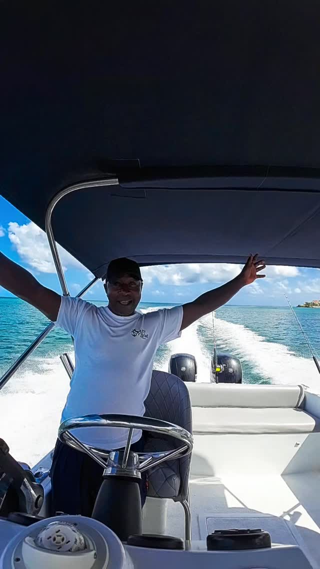 Big smiles, clear waters, and views that never miss ๐โจ
From ocean dips to underwater moments and coastline views that speak for themselves, this is what a day with Salty looks like.
๐ฒ DM us or click the link in our bio to book your adventure.
#SaltyBoatCharters #PitonViews #StLucia #BoatDay #bluewaters