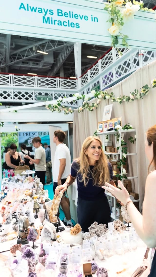 What an incredible few days at the Mind Body Spirit Festival at Olympia London ✨
A huge thank you to everyone who attended my crystal stand, crystal talks/workshops and the Ask The Crystal Expert sessions. Every single year this event just gets better and better and I feel so grateful to be part of such a beautiful community.
Thank you to all of my amazing clients who came to see me, my returning customers who continue to support my journey year after year, and also all the new souls who connected with us and purchased crystals from our stand ✨
Seeing so many of you discovering crystals, asking questions, sharing your stories and connecting with the energy of the stand honestly means so much to me.
A very big shout out to my sons as well for helping me throughout the entire event ❤️
People often only see the finished stand, but there are days of work behind the scenes — from packing and preparing beforehand to unloading, organising and resetting everything afterwards. It truly is a full family effort and I’m so proud to have them by my side.
I’m now taking a few days to rest and recharge before we begin again on Saturday with another beautiful line-up of events at my studio in Essex ✨
Please do check my website for all upcoming events, workshops, courses and crystal experiences.
Looking forward to seeing you all again very soon.
Thank you 🙏🏼✨
Natasha 💎✨
Big thank you also to @veruschkabaudo_photography for the amazing photos and also Helen @lettyatheart for helping me on Saturday during the talk and on the stand. Thank you both for taking time out on the hottest weekend the UK has had this year 🙏🏼💙✨
#crystals #crystalhealing #mindbodyspirit #londonolympia #talks