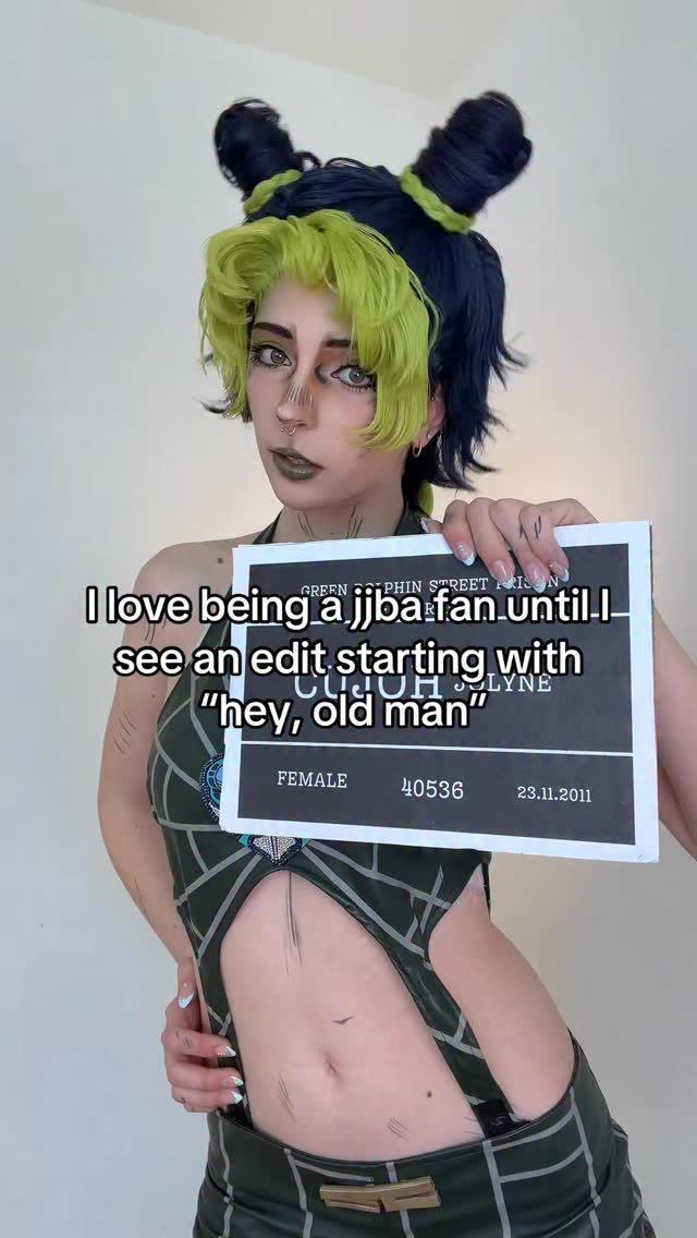 I think this is the only video I have showing the tattoo
it stayed on for like a week btw
#jolynekujo #jjba #jojosbizarreadventure
#stoneocean #jotarokujo
