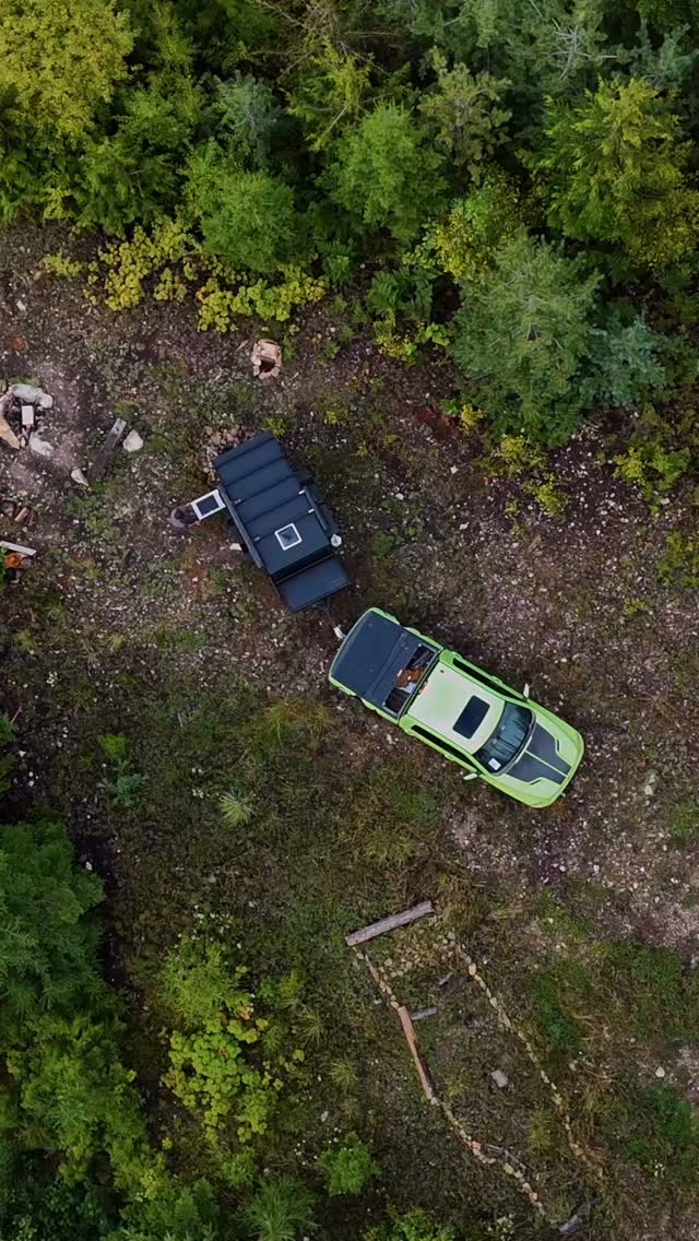 Check out the ultimate camp setup 🤩
The outdoor kitchen on our trailers is built for the kind of adventures where the meals taste better, the mornings start slower, and cleanup happens with a mountain view. From the pull-out kitchen setup to hot/cold water, onboard storage, and rugged functionality, every detail is designed to keep you off-grid longer and camping easier. 🔥 🍳