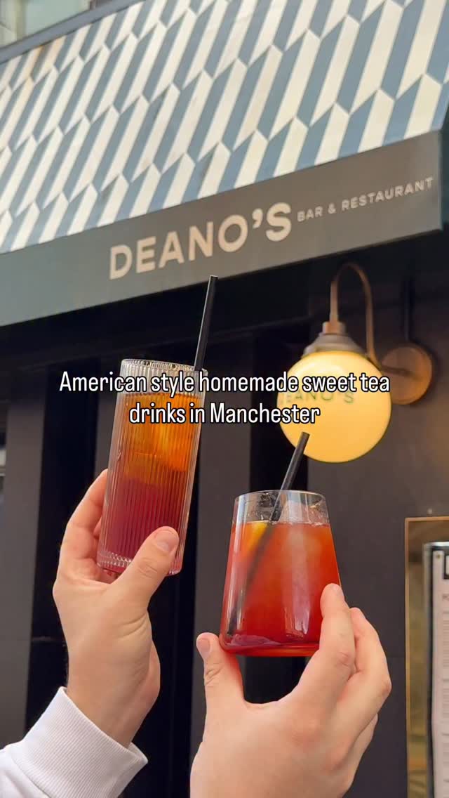 Whether you’re the designated driver or drinker we’ve got something to soothe that sweet tooth
Peach and Strawberry Iced Tea
Lychee Iced Tea (mocktail)
#deanos #drinks #cocktails #sweettea #manchester
