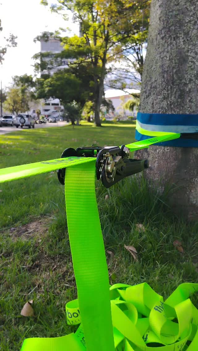 No olvides seguir nuestra cuenta @escuelaslackbogota
Detrás de cada experiencia que vive nuestros estudiantes, hay horas de trabajo, entrega y amor... Mucho amor.
Agenda con nosotros y vive la magia del equilibrio.
#slackline #saludmental #viveelequilibrio #desarrollopersonal #coachestrategico