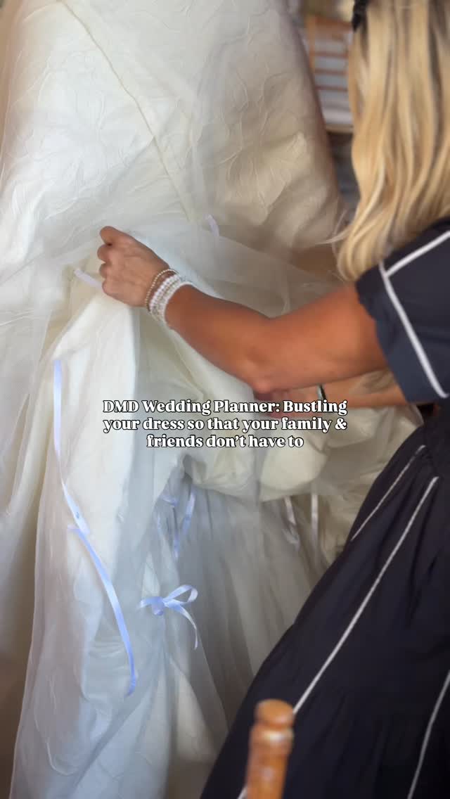 Why have your friends and family stress over a complicated bustle when they can be enjoying your wedding and mingling with your guests? This is just one of the many moments throughout the day that we make your life easier!
To work with Lauren or one of our other wedding planners on the Direct My Day team, contact us via directmydaycharleston.com. 💌