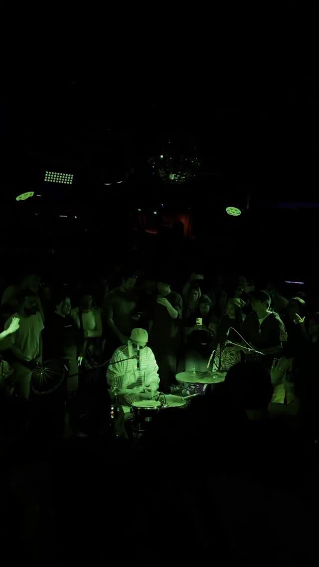 MAÑANA LONDON 🇬🇧
Doors: 7:30
Show: 8:30
Últimos tickets en mi bio.
Tour
Londres 30 mayo 🇬🇧
Londres 2 junio (SXSW) 🇬🇧
Tepoztlan 12 junio 🇲🇽
Xalapa 13 junio 🇲🇽
NY 26 junio 🇺🇸
Houston 1 Agosto 🇺🇸
Orlando 6 Agosto 🇺🇸
Miami 8 Agosto 🇺🇸
Santiago 15 Agosto 🇨🇱
Baires 18 Agosto🇦🇷
Lima 22 Agosto 🇵🇪
Tickets en mi bio
Orestesgomez.com