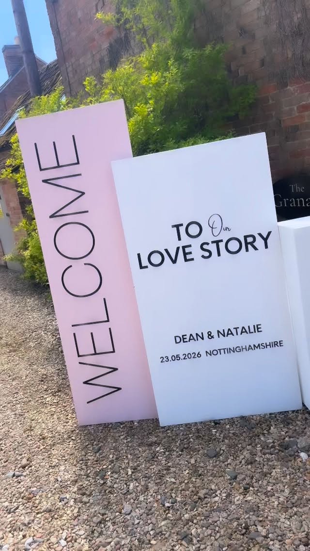 Congratulations Natalie & Dean
On their wedding at @oddhousefarm
Such a lovely venue decorated and furnished so beautifully. It really has a lot to offer.
Kaye and I got the girls ready in the hen house the spacious accommodation within the venue grounds.
Natalie decorated the venue the night before with her mum and bridesmaids.
Our bride looked so elegant in her fitted dress hair worn up high with lots of loose curls
Make up by @kayesalmon_makeup_brows
#leicestershireweddings #weddinghairleicestershire #bridehairleicester #leicesterweddinghairstylist