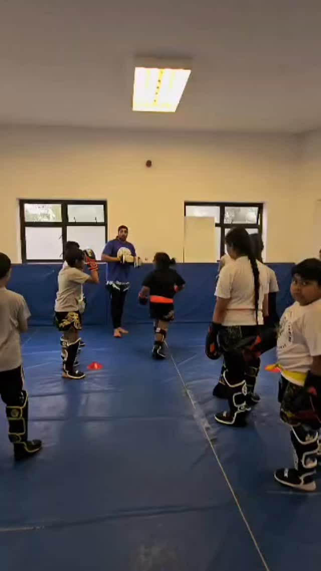 Getting kids up to demonstrate the drill and theirs really helps to refine there skill.
Few are gifted with natural good form, the rest is all down time and focus spend on their training