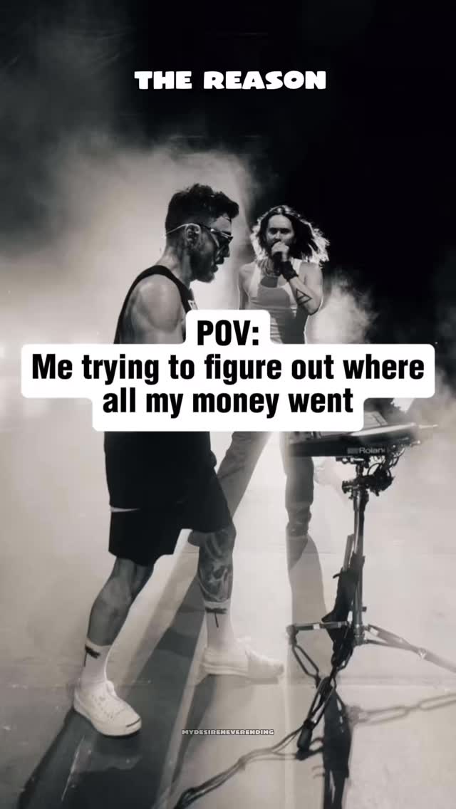 But it such a good reason, right?! 😅🫣❤️
#thirtysecondstomars #marsmerch #abeautifullievsthisiswartour2027 #website #mydesireneverending