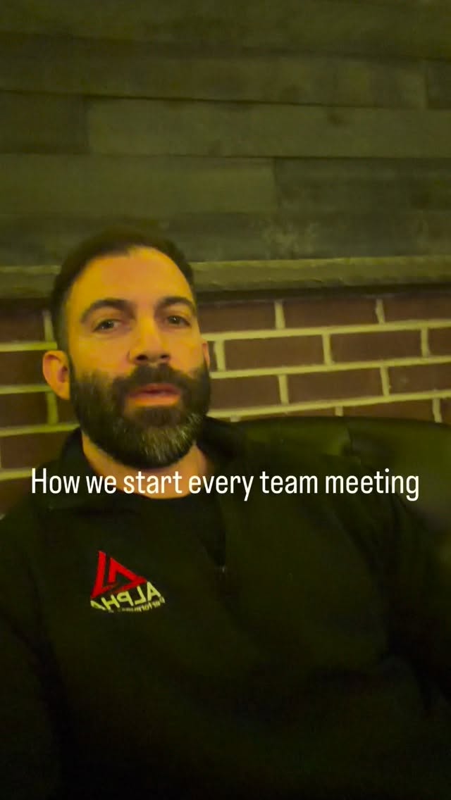 Team building.
#limpbizkit #brothers #teambuilding #work #corporate