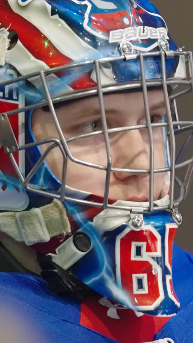Leaving it all on the ice 💪
The puck drops for the final time on the CHL year tonight. Client Christian Kirsch has been dominant, going 3-0 in the Memorial Cup round robin with a tournament-best .957 SV%.
Tonight he plays for the Memorial Cup 🏆
#PeteFry #GoalieMindset