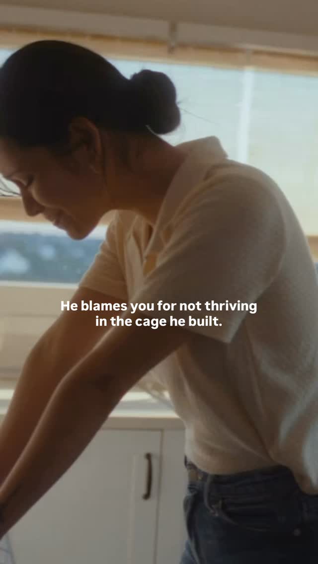 Read that again:
“He blames you for not thriving in the cage he built.”
One of the cruelest things about narcissistic abuse is that it leaves you exhausted, then convinces you the exhaustion is your fault.
You are not failing.
You are responding to an impossible situation.
Save this for the days you need the reminder. ❤️
#narcissisticabuserecovery #narcissisticabuse #narcissisticabusesurvivor #toxicrelationship #gaslighting