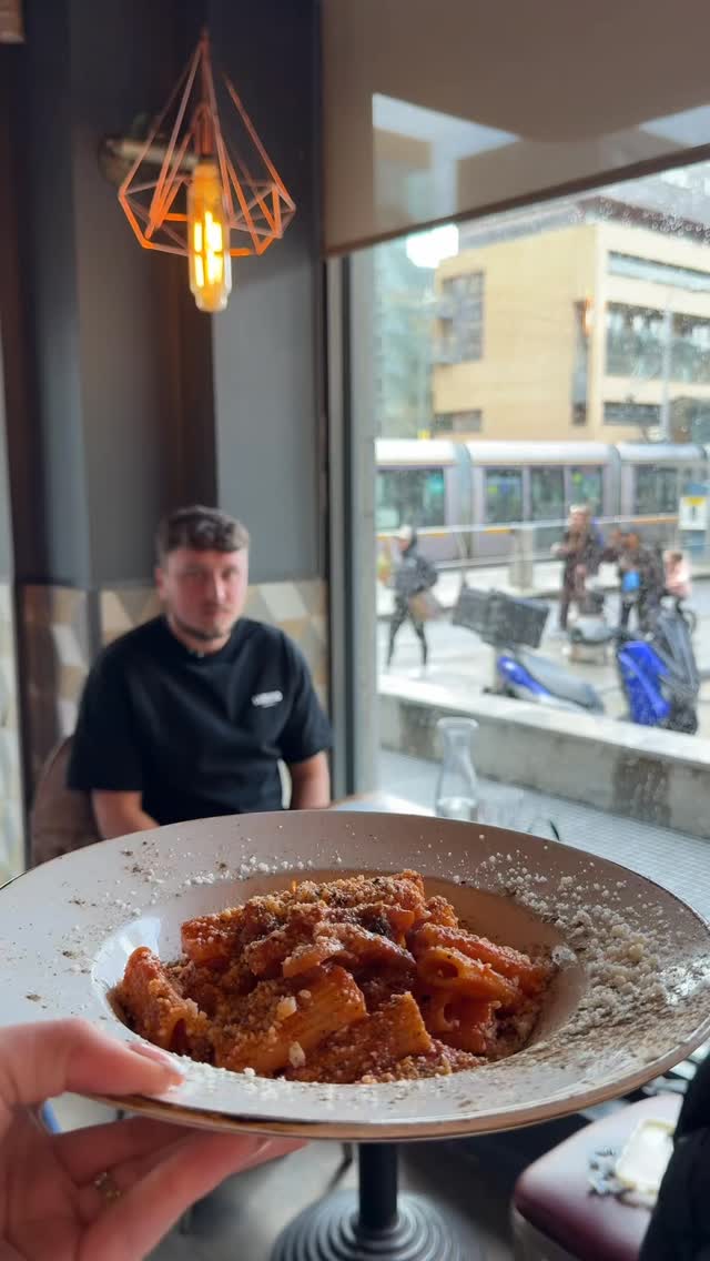 A true taste of Rome ๐ฎ๐น
Our Rigatoni allโAmatriciana is one of the signature dishes at Il Fornaio, perfectly cooked rigatoni tossed in a rich Italian tomato sauce, finished with crispy guanciale, Pecorino Romano, and freshly cracked black pepper.
Simple ingredients. Timeless tradition. Unforgettable flavour.
๐ Il Fornaio, IFSC Dublin
#ilfornaio #amatriciana #italianfood #romancuisine #dublin