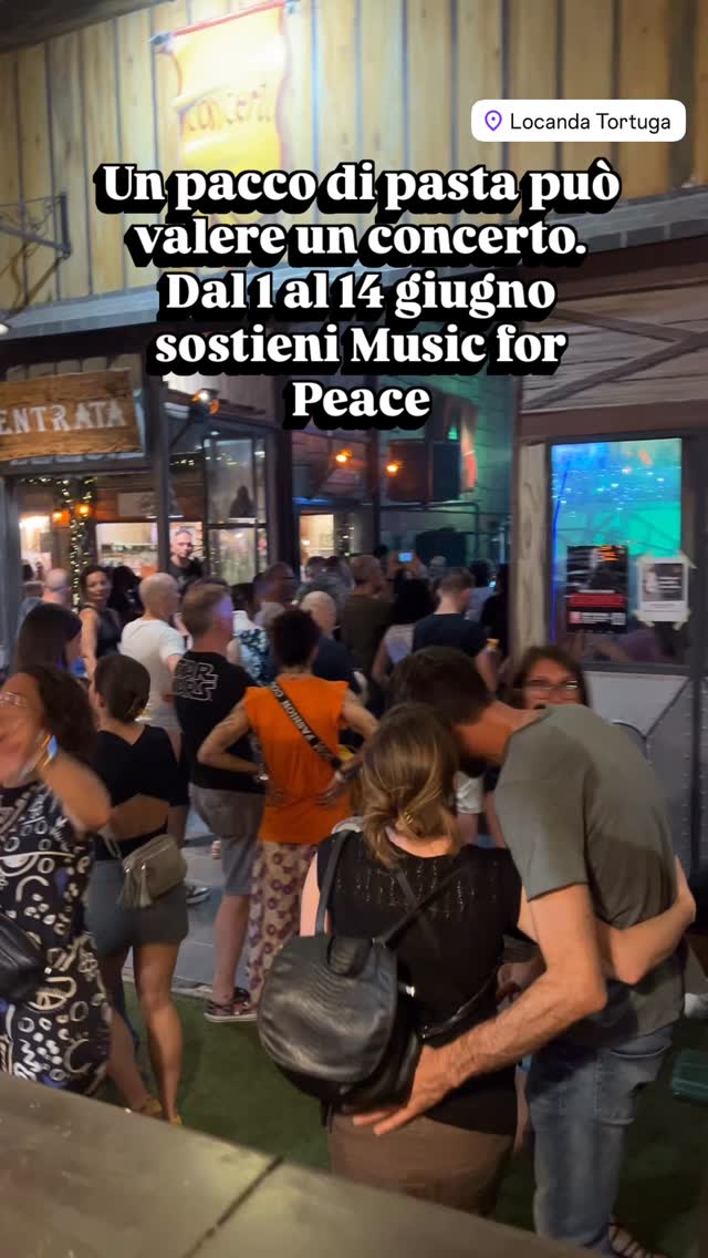 DOMANI INIZIA CHE FESTIVAL 2026 ❤️
Anche quest’anno, per il secondo anno consecutivo, siamo orgogliosi di sostenere il lavoro di Music for Peace e di partecipare a una delle manifestazioni più belle e significative della nostra città.
Dal 1 al 14 giugno, Genova ospiterà Che Festival, un evento unico dove il biglietto d’ingresso non si paga con il denaro, ma con un gesto di solidarietà: alimenti, prodotti per l’igiene e beni di prima necessità destinati alle famiglie in difficoltà e alle missioni umanitarie dell’associazione.
Vi invitiamo a partecipare.
Portate un pacco di pasta, del riso, del tonno, dei prodotti per l’igiene personale o qualsiasi altro bene utile: un piccolo gesto può fare una grande differenza.
Ma Che Festival non è solo solidarietà.
Per due settimane sarà anche un luogo di incontro, confronto e crescita, con concerti, spettacoli, attività per bambini, laboratori, sport e numerosi incontri dedicati ai temi sociali e all’attualità, pensati per stimolare riflessioni importanti sul mondo che ci circonda.
È un evento aperto a tutti:
👨👩👧👦 famiglie
🎸 giovani
👵 anziani
👧 bambini
❤️ chiunque abbia voglia di trascorrere qualche ora in un ambiente positivo e ricco di valori.
Noi ci saremo.
Speriamo di incontrare tanti di voi e di contribuire insieme a rendere questa raccolta ancora più importante.
Ci vediamo da Music for Peace.
#CheFestival #MusicForPeace #Genova #Solidarietà #LocandaTortuga GenovaEventi Volontariato AiutareFaBene Famiglie EventiGenova